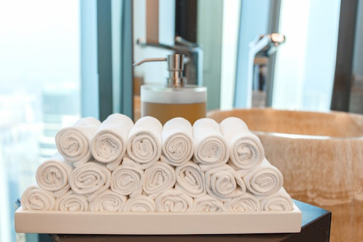 Best Hotel Bath Towels and Luxury Linens for Sale